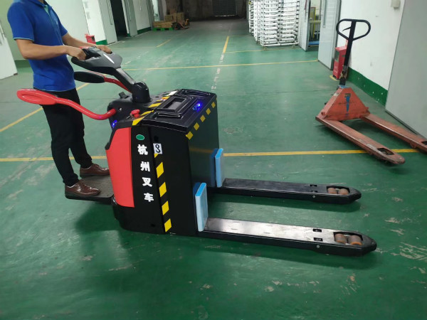 買了電動(dòng)搬運(yùn)車之后，怎樣使用才能更省錢？